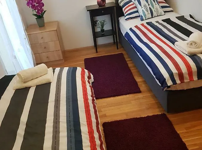 Apartment Ante Split